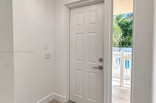 2312 NE 2nd St, Pompano Beach, FL 33062 - Photo 18