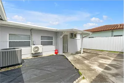 6049 W 14th Ct #0, Hialeah, FL 33012 - Photo 30