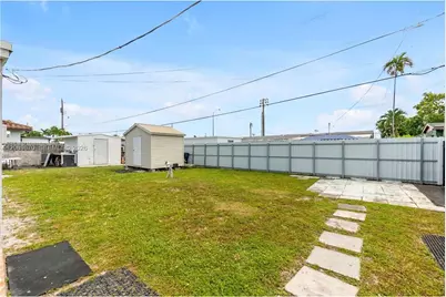 6049 W 14th Ct #0, Hialeah, FL 33012 - Photo 28