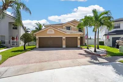 3379 SW 173rd Ter, Miramar, FL 33029 - Photo 2