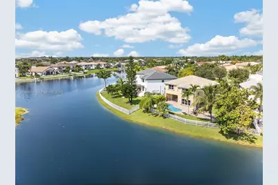 3379 SW 173rd Ter, Miramar, FL 33029 - Photo 38