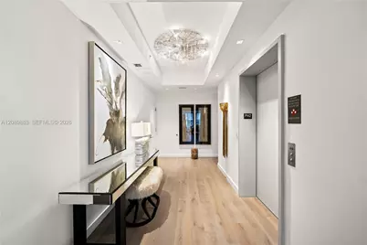 801 S Pointe Dr #PH 2, Miami Beach, FL 33139 - Photo 20