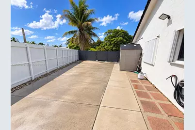 20743 SW 128 Ct, Miami, FL 33177 - Photo 6