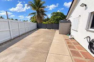 20743 SW 128th Ct, Miami, FL 33177 - Photo 6