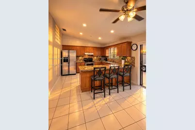 2219 SW 137th Pl, Miami, FL 33175 - Photo 2