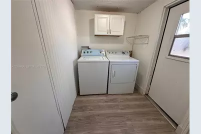 3028 SW 50th St, Dania Beach, FL 33312 - Photo 8