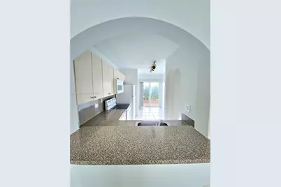940 NE 33rd Ter #102, Homestead, FL 33033 - Photo 4