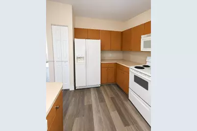 359 NE 27th Ter #103, Homestead, FL 33033 - Photo 6