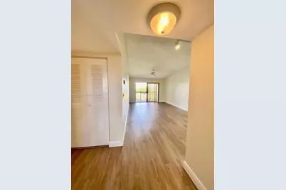 9897 Nob Hill Ln #9897, Sunrise, FL 33351 - Photo 4