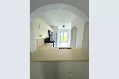 3398 NE 9th Dr #102, Homestead, FL 33033 - Photo 4