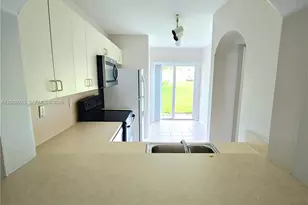 3398 NE 9th Dr, Homestead, FL 33033 - Photo 4