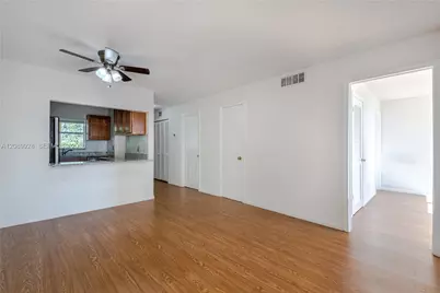 9949 Sandalfoot Blvd #538, Boca Raton, FL 33428 - Photo 6