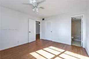 9949 Sandalfoot Blvd, Boca Raton, FL 33428 - Photo 12