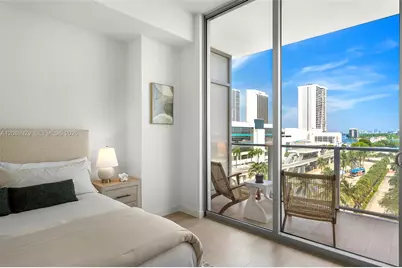 1400 Biscayne Blvd #609, Miami, FL 33132 - Photo 12