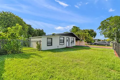 20060 NW 14th Ct, Miami Gardens, FL 33169 - Photo 4