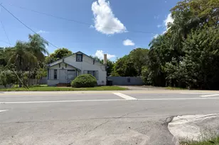 112 SE 3rd St, Hallandale Beach, FL 33009 - Photo 4