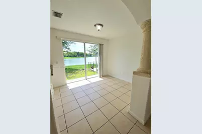 2818 SE 16th Ave #118, Homestead, FL 33035 - Photo 8