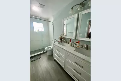 2374 SW 11th Ave, Boynton Beach, FL 33426 - Photo 8