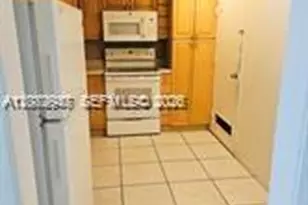 400 Kings Point Dr, Sunny Isles Beach, FL 33160 - Photo 6