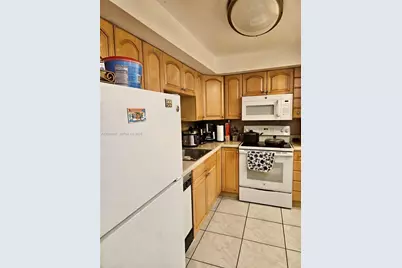 400 Kings Point Dr #1624, Sunny Isles Beach, FL 33160 - Photo 6