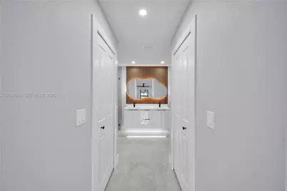 2124 NE 16th Pl, Cape Coral, FL 33909 - Photo 18