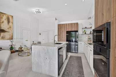 820 Falling Water Rd, Weston, FL 33326 - Photo 12