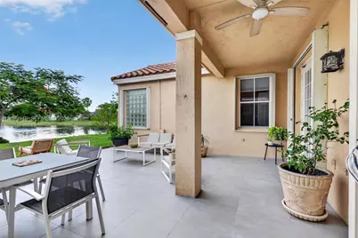 820 Falling Water Rd, Weston, FL 33326 - Photo 42