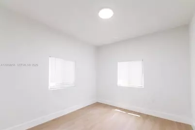 2324 NW 14th Ave, Miami, FL 33142 - Photo 14