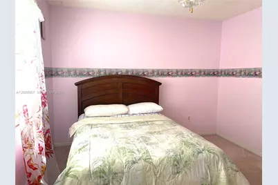 8851 SW 9th Ct, Pembroke Pines, FL 33025 - Photo 18