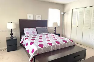 8851 SW 9th Ct, Pembroke Pines, FL 33025 - Photo 4