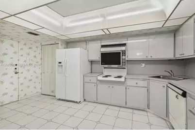 2150 Sans Souci Blvd #C402, North Miami, FL 33181 - Photo 14