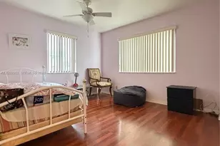 8020 Hampton Blvd, North Lauderdale, FL 33068 - Photo 6
