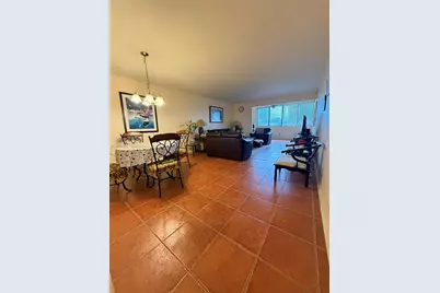 8020 Hampton Blvd #401, North Lauderdale, FL 33068 - Photo 18