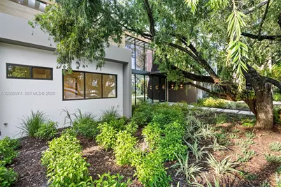 5921 SW 84th St, South Miami, FL 33143 - Photo 4