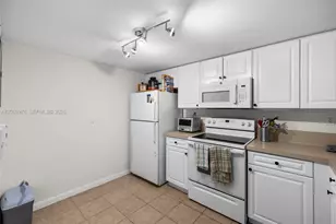 520 SE 5th Ave, Fort Lauderdale, FL 33301 - Photo 12