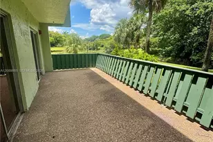 8921 NW 28th Dr, Coral Springs, FL 33065 - Photo 16