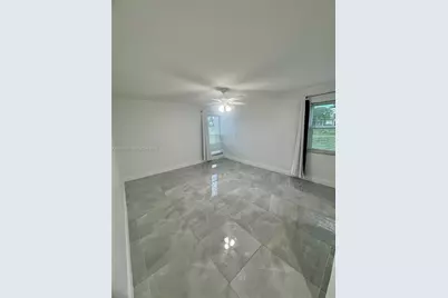 8921 NW 28th Dr #D, Coral Springs, FL 33065 - Photo 12