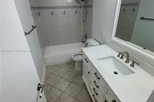 8921 NW 28th Dr, Coral Springs, FL 33065 - Photo 14