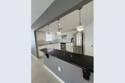 1301 NE Miami Gardens Dr #605W, Miami, FL 33179 - Photo 4