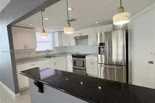 1301 NE Miami Gardens Dr, Miami, FL 33179 - Photo 4