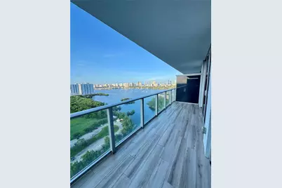 16385 Biscayne Blvd #2502, North Miami Beach, FL 33160 - Photo 4