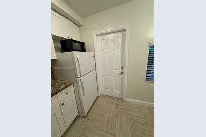 11890 NE 16th Ave #4, Miami, FL 33161 - Photo 2