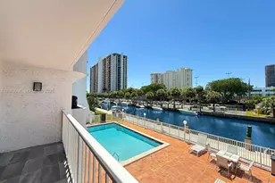 1650 NE 115th St, Miami, FL 33181 - Photo 12