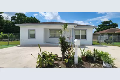 12040 SW 216th St, Miami, FL 33170 - Photo 1