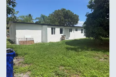 260 NE 42nd Ct, Deerfield Beach, FL 33064 - Photo 10