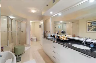 18911 Collins Ave, Sunny Isles Beach, FL 33160 - Photo 10