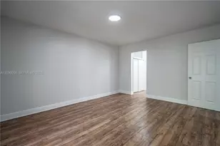 7931 East Dr, North Bay Village, FL 33141 - Photo 8