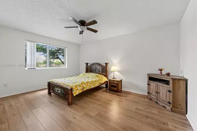 9587 NW Weldon Cir #B203, Tamarac, FL 33321 - Photo 22