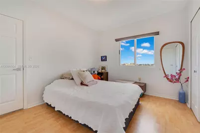 3500 Coral Way #PH-10, Miami, FL 33145 - Photo 12