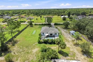 2885 41st Ave NE, Other City - In The State Of Florida, FL 34120 - Photo 34